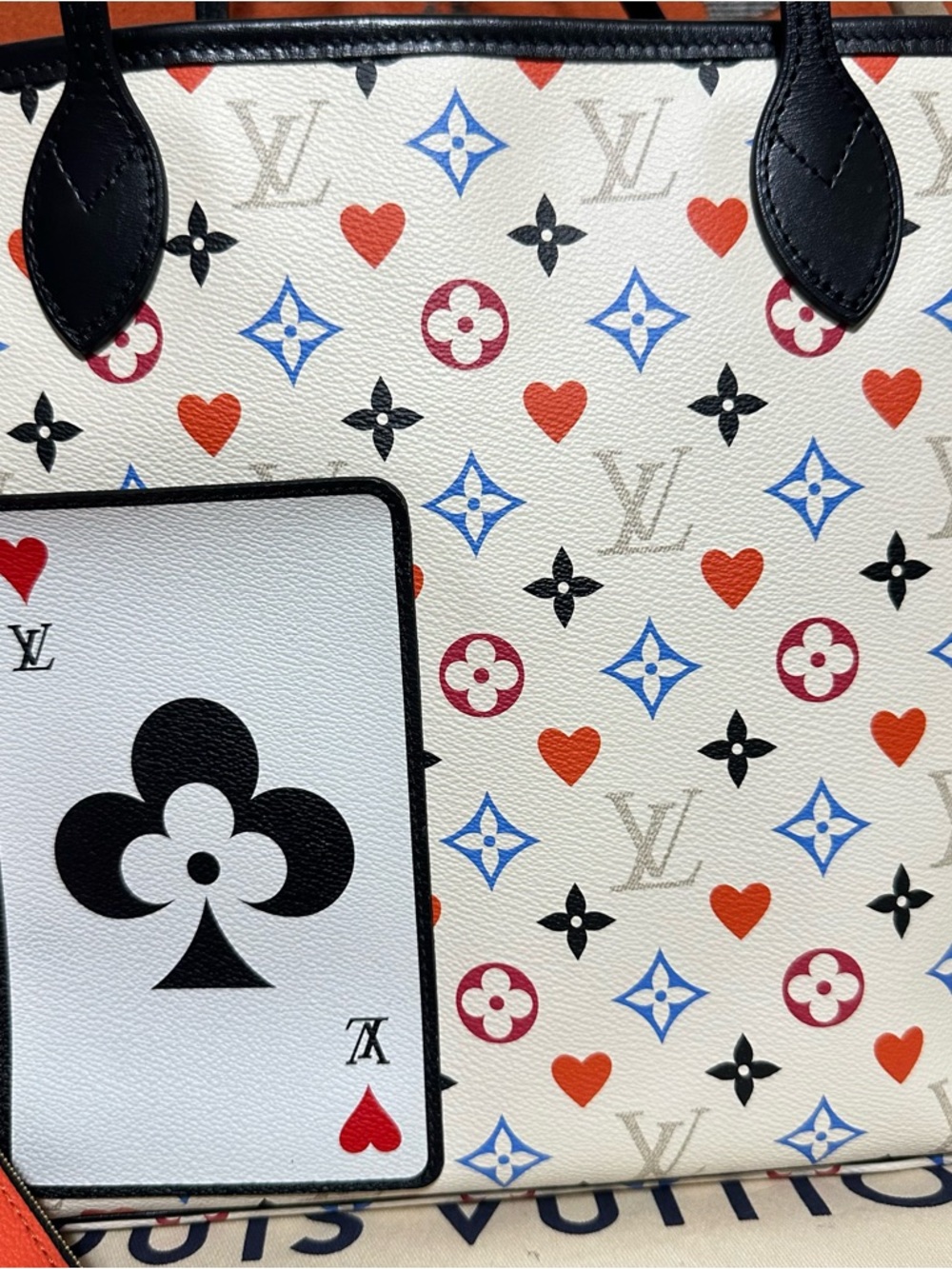 LOUIS VUITTON❤️🌟GAME ON NEVERFULL MM MULTICOLOR HEART & PLAYING CARD W/ POUCH⭐️ - Picture 3 of 16
